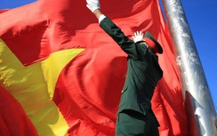 Xúc động lễ thượng cờ tại Giải Tiền Phong Marathon 2020