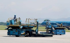 Một nhân viên vệ sinh bị xe bán tải VAECO đâm tử vong tại sân bay Nội Bài