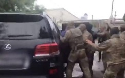 Thống đốc Nga bị bắt trên xe Lexus 570 vì cáo buộc cầm đầu đường dây ám sát