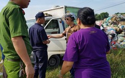 Bắt quả tang Công ty Minh Quân đổ rác trên đất sạch của Bộ Công an
