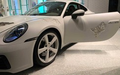 Chiếc Porsche 911 lạ mắt với ngoại thất được đắp pha lê