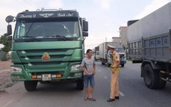 CSGT Bắc Ninh mật phục xử lý xe quá tải lộng hành