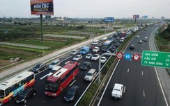 Hà Nội: Vi phạm tốc độ, hơn 200 ô tô kinh doanh vận tải bị tước phù hiệu