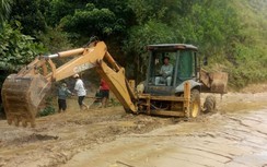 Nhiều tuyến quốc lộ, cao tốc bị bão số 5 tàn phá