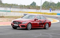 Mercedes-Benz Việt Nam đào tạo kỹ năng lái xe thể thao tốc độ