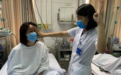 Nữ nhân viên ngân hàng suýt mù sau tiêm filler nâng mũi ở Thái Nguyên