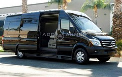 Cận cảnh Mercedes-Benz Sprinter bọc thép, tuyệt đối an toàn cho yếu nhân