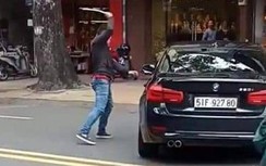 Thanh niên đập xe sang BMW và nữ tài xế loạn đả trên phố bị phạt lỗi gì?