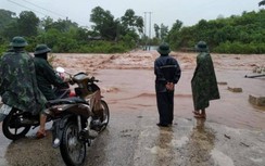 Mưa lớn khiến nhiều nơi ở huyện miền núi Quảng Trị bị chia cắt cục bộ