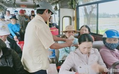 Cảnh tượng nhếch nhác trên xe buýt bị Đà Nẵng cấm vào nội thành