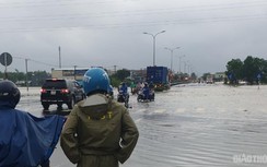 Nước lũ đổ về dồn dập, nhiều đoạn tuyến QL1 tại Quảng Nam ngập sâu