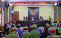 Hoãn phiên tòa xét xử gian lận điểm thi ở Sơn La vì luật sư vắng mặt