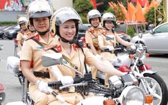 Nét đẹp dịu dàng của những “bóng hồng” CSGT dẫn đoàn ở Đồng Nai