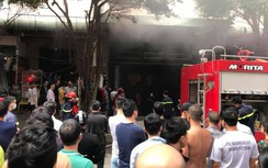 Hà Nội: Cháy tại hầm chung cư Đại Thanh, cư dân hoảng hốt chạy xuống sảnh