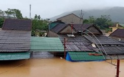 Mưa lũ miền Trung: 3.000 hộ dân đang bị cô lập, Quảng Nam cầu cứu Chính phủ