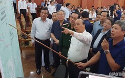 Thủ tướng Nguyễn Xuân Phúc: Không để dân màn trời chiếu đất sau bão lũ
