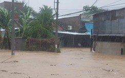 Mưa lớn sau bão, nhiều khu vực Phú Yên, Khánh Hòa ngập sâu trong nước lũ