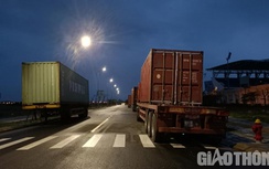 Đà Nẵng: 4 ngành hợp lực "dẹp loạn" xe tải trọng lớn lập bến trái phép