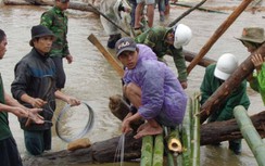 19 cầu treo dân sinh tại Kon Tum bị lũ tàn phá