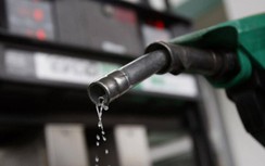 Giá xăng dầu mới nhất hôm nay 25/12: Đồng loạt bật tăng