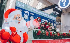 Ngập sắc Giáng sinh tại Cảng hàng không quốc tế Nội Bài
