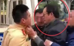 Vi phạm đã rõ, sẽ xử lý nghiêm Chi cục trưởng túm áo CSGT ở Tuyên Quang
