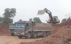 Vĩnh Phúc: Lại xuất hiện xe vận chuyển đất trái phép làm mất ATGT