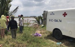 Tá hỏa phát hiện thi thể thanh niên trôi lập lờ trên sông Sài Gòn