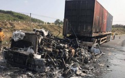 Gia Lai: Hai xe bốc cháy sau tai nạn trên QL19, một người tử vong