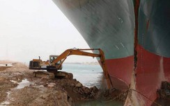 Thêm một nỗ lực giải cứu tàu container mắc kẹt tại Suez thất bại