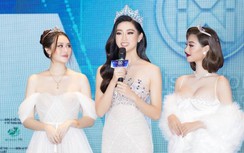 BTC nói gì khi Miss World Vietnam 2021 chấp nhận thí sinh thẩm mỹ?