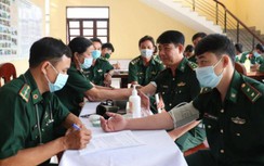 Hơn 700 chiến sĩ Biên phòng An Giang được tiêm vaccine Covid-19 đợt 1