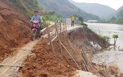 Lào Cai: Thủy điện “nuốt” đường, hiểm họa “treo” đầu dân