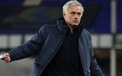 "Người đặc biệt" Mourinho nhận cú sốc chưa từng có suốt 20 năm qua