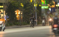Phạt hàng trăm đối tượng "biểu diễn gây họa" trên đường phố TP Hạ Long
