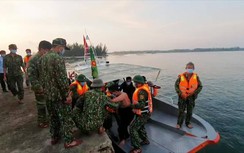 Quảng Nam: Cứu 3 ngư dân trên tàu cá nghi bị tàu hàng đâm chìm trong đêm