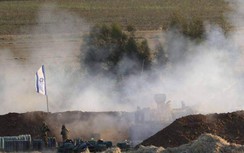 Israel dùng hỏa lực xe tăng tấn công Gaza