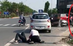 Kỷ luật Đại uý công an đứng xem tài xế taxi bị thương vật lộn với tên cướp