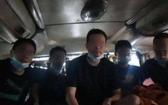 Chiêu trò của xe khách Bắc Giang giấu 5 người Trung Quốc trong cốp xe