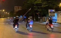 30 thanh thiếu niên mang hung khí truy đuổi nhau gây náo loạn TP Uông Bí