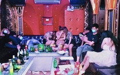 Karaoke NEW 5 Sao mở bất chấp lệnh cấm, phát hiện 19 người sử dụng ma túy