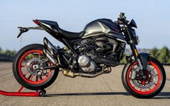 Ducati Monster 2021 sắp trình làng, giá từ 299 triệu đồng