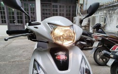 Bức xúc với đèn nhận diện ban ngày trên xe máy vì dùng sai cách