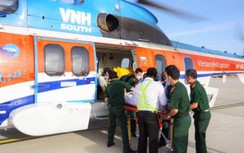 Trực thăng đưa quân nhân Trường Sa bị nhồi máu cơ tim về đất liền cấp cứu