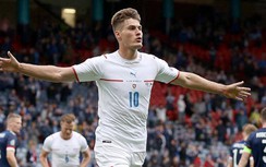 CH Séc vs Đan Mạch: Chuyện chưa kể về người hùng ghi bàn từ giữa sân