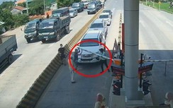 Xử phạt tài xế đi ngược chiều ở trạm thu phí Ninh Xuân