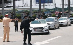 Hơn 5.460 xe phải quay đầu trong ngày thứ ba Hà Nội giãn cách