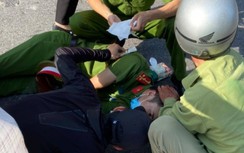 Hà Nội: Thanh niên tăng ga tông trúng cảnh sát khi bị yêu cầu dừng kiểm tra