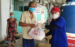 Cần Thơ: Người nghèo thiếu thực phẩm cứ điện thoại sẽ được hỗ trợ khẩn cấp
