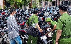 7X đột nhập bãi xe của người dân đi cách ly ở Huế để lấy trộm xe máy